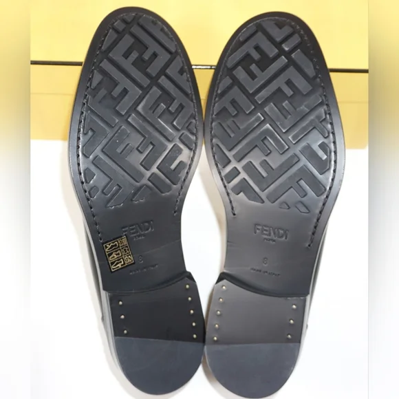 Authentic Fendi O'lock Loafers in Brown Black Leather Size US 7 - Picture 6 of 6